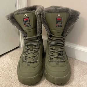 Fila Olive Green Winter Boots Size 9.5